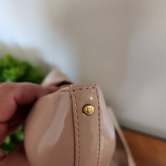 BCBG Nude Heels - Picture 5 of 5